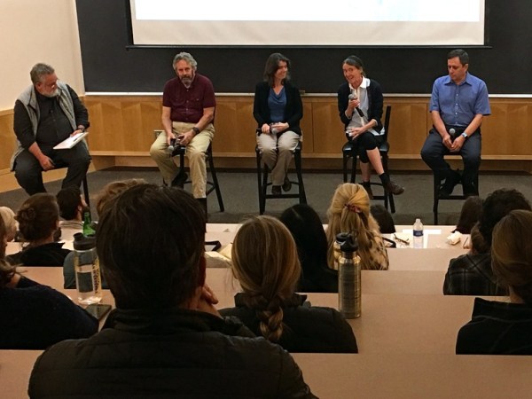 Lab members talk about water&nbsp;issues